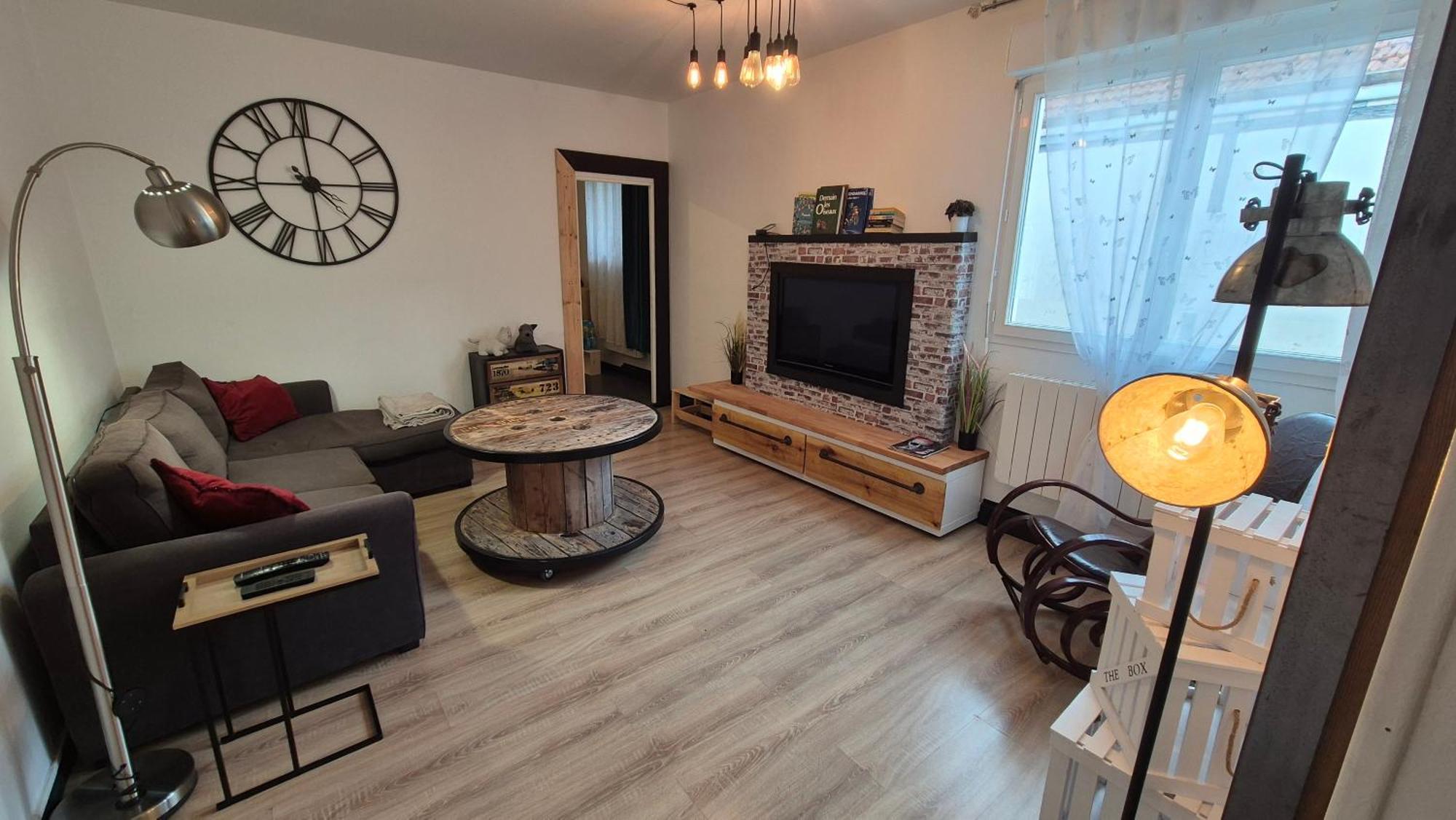 3 Chambres Et La Lune - 103M2 De Charmes Chalons en Champagne Luaran gambar